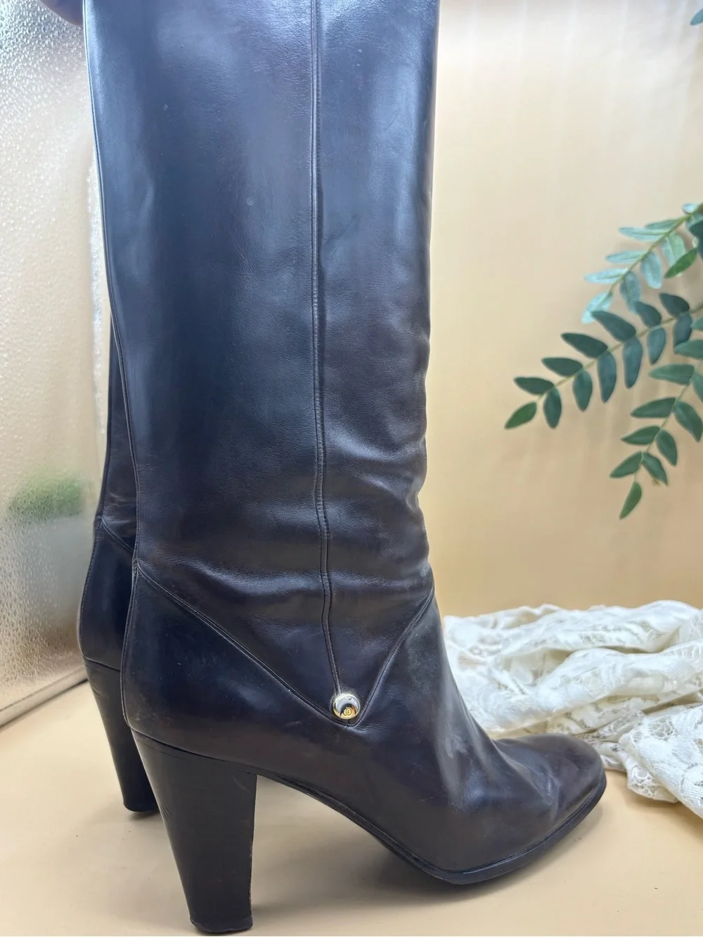 Vintage 1970s/1980s GUCCI Brown Leather Knee-High Heeled Boots